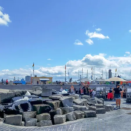 1 Bedroom Cozy In דירה אוסטנדה