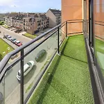 1 Bedroom Cozy In אוסטנדה